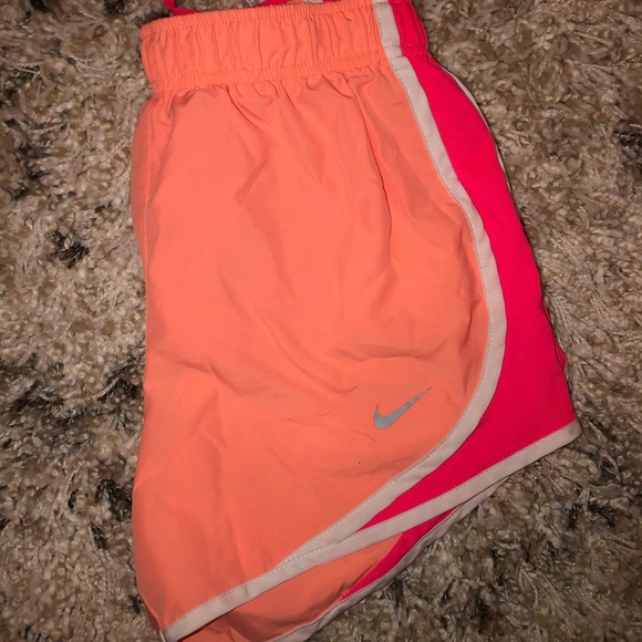 Nike athletic shorts - Picture 2 of 2